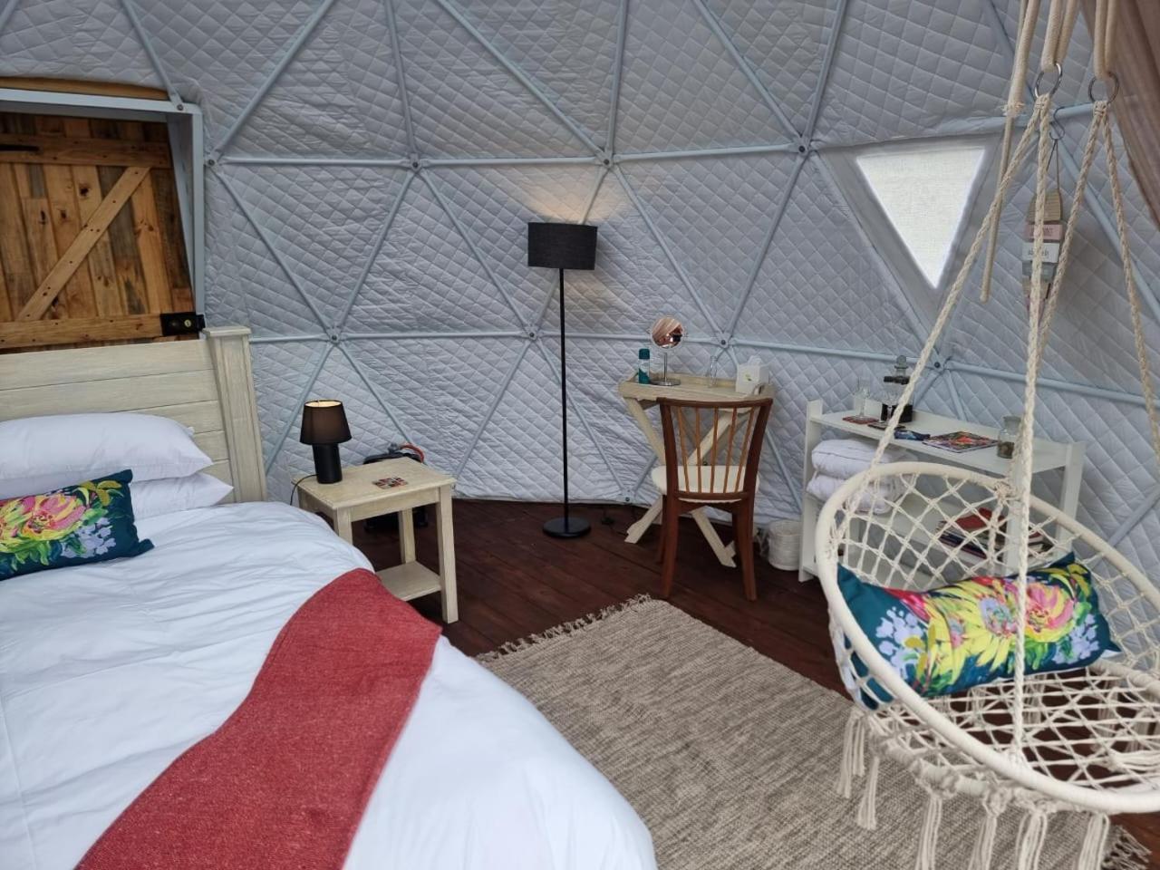 ホテル Pom Gratz - Ecodomes Hartebeesrivier エクステリア 写真