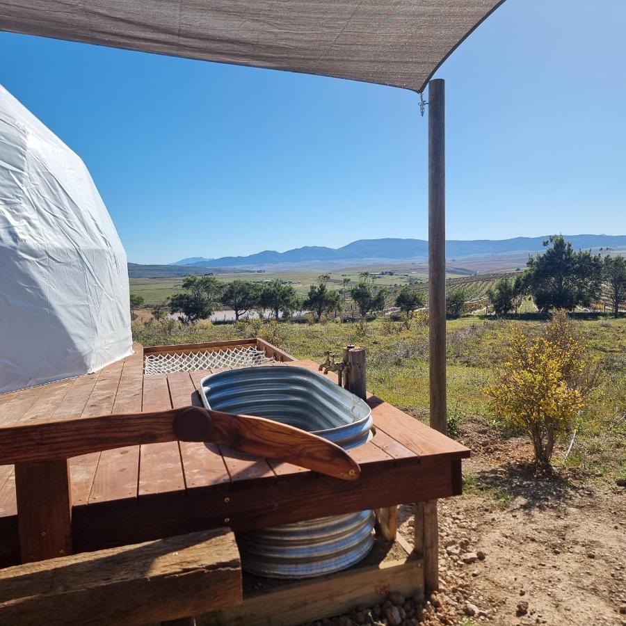ホテル Pom Gratz - Ecodomes Hartebeesrivier エクステリア 写真