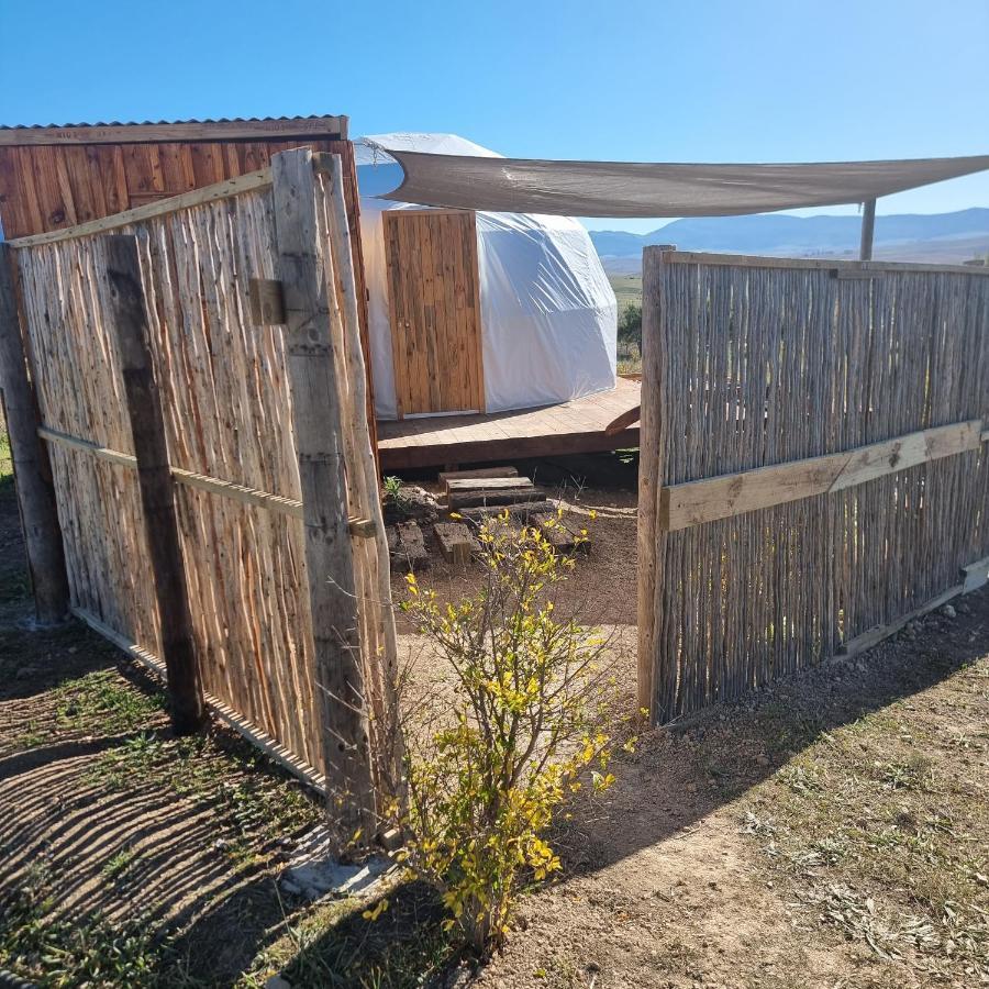 ホテル Pom Gratz - Ecodomes Hartebeesrivier エクステリア 写真